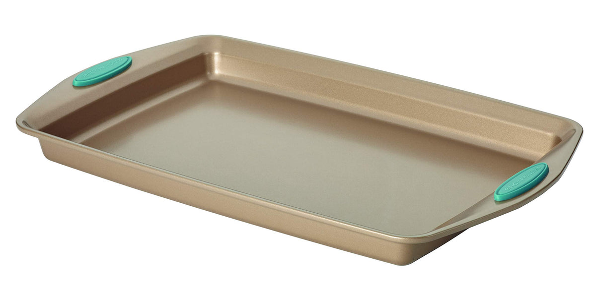 Nonstick Cupcake and Muffin Baking Pan for Everyday Use