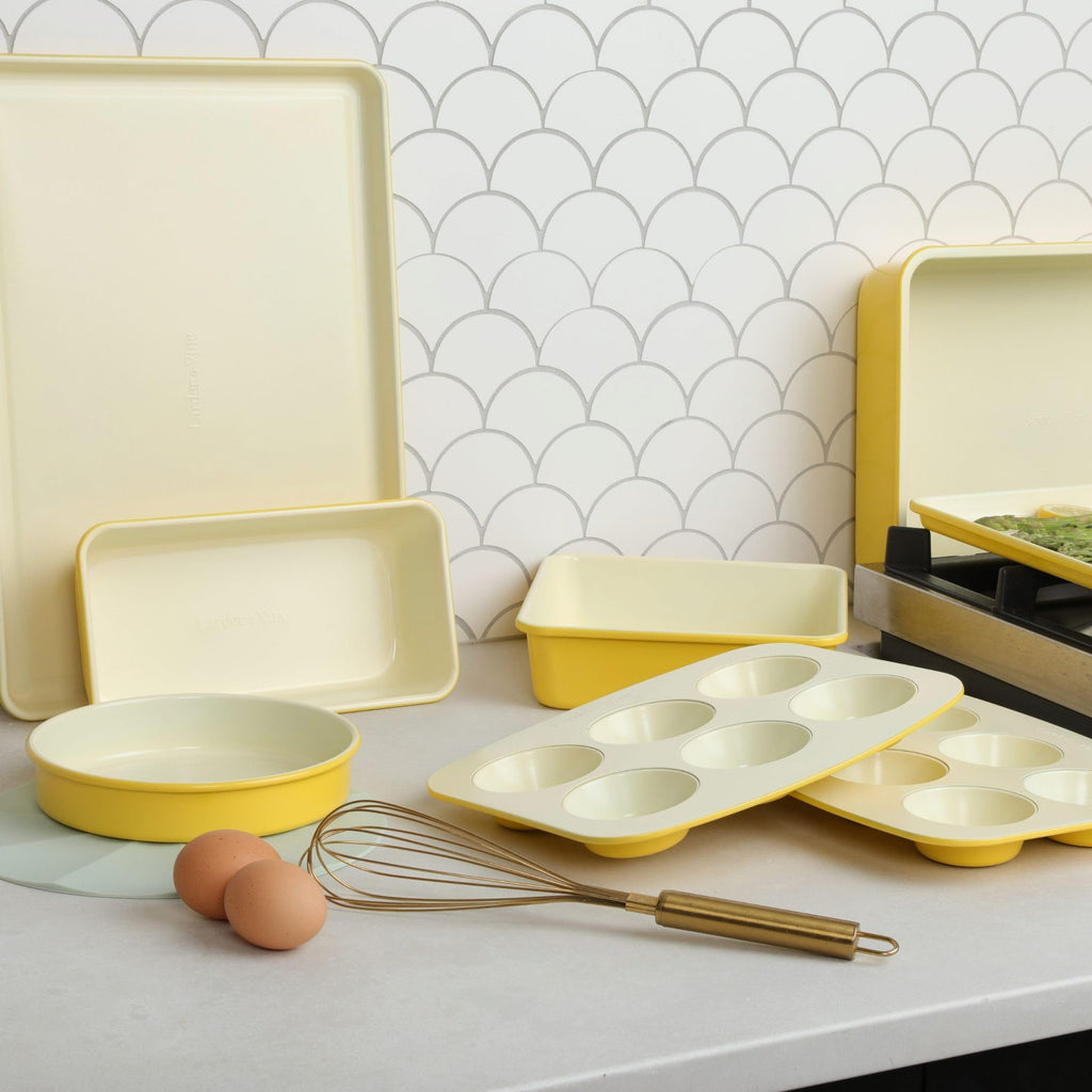 24-Piece Bakeware, Utensil & Trivet Set – Limoncello